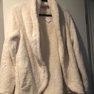 Never worn LOFT white teddy jacket